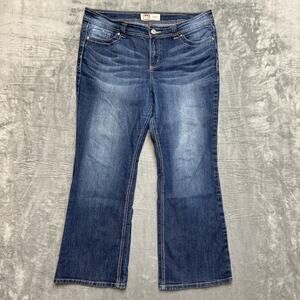 LEI Sophia Hipster Flare Jeans Women's Size 17 Short Blue Denim